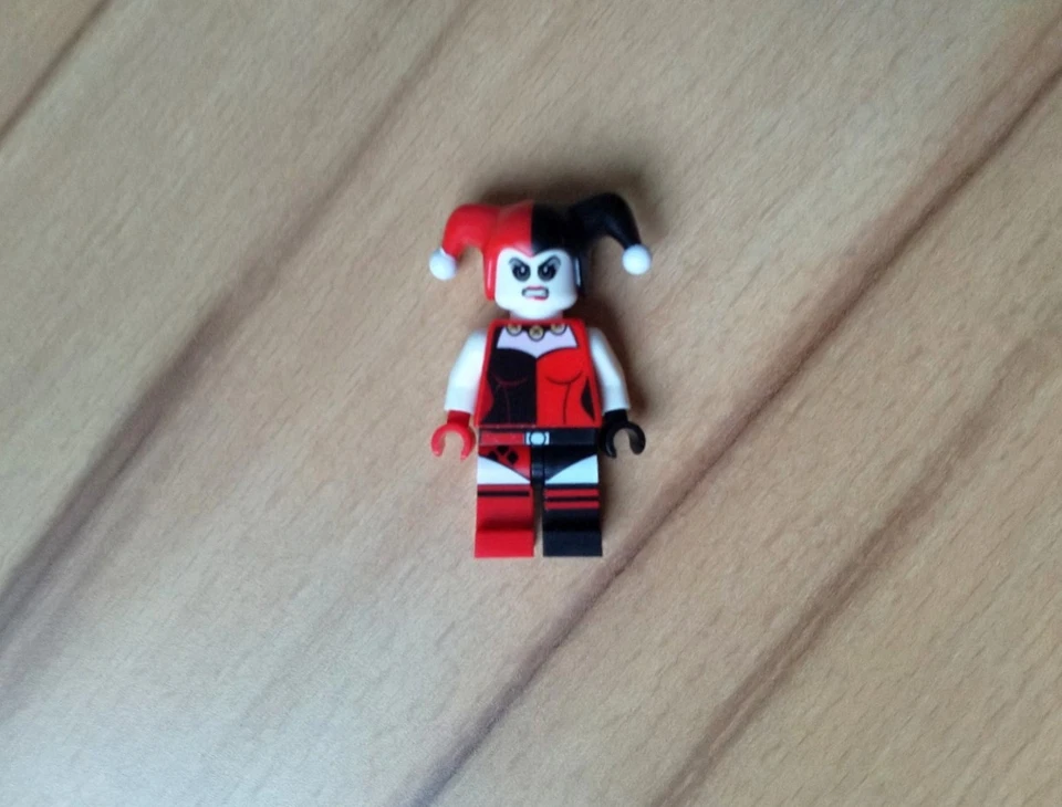 Lego sh0199 Minifigur Harley Quinn - Bild 1 von 1