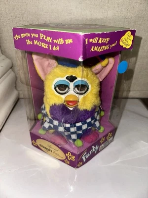 De colección 1999 Target Edición Especial Furby Jester 70-889 Ojos Marrones SIB Como Está Foto 1 de 4