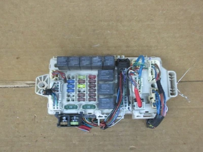 04-06 Mitsubishi Endeavor Interior Cabin Fuse Body Control Module BCM mr587294 - Image 1 of 2