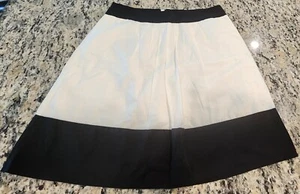 $79 NWOT Banana Republic A Line Skirt Back Zip  Colorblock off white /⚫️ SZ 2P - Picture 1 of 16