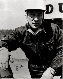 Foto originale firmata a mano Stirling Moss COA AFTAL - Foto 1 di 3