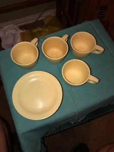 Boontonware Vintage Melmac Yellow-set of 4 Cups and Saucers - Picture 1 of 7