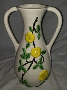 Vintage Enchanto Calif USA Art Pottery Vase With Yellow Flowers CHIPED 723 - Bild 1 von 11