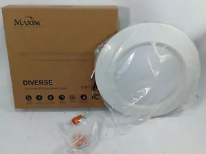 1 NUEVA LUZ DE MONTAJE EMPOTRADO MAXIM 87611WTWT 7.5" 11 W LED 3000K NUEVA EN CAJA ***HACER OFERTA*** - Imagen 1 de 1