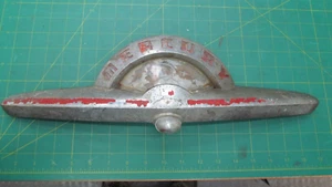 Antique OEM Mercury 1M-7243508-B 1949-1951 Era Hood Latch or Trunk Deck Emblem - Picture 1 of 5