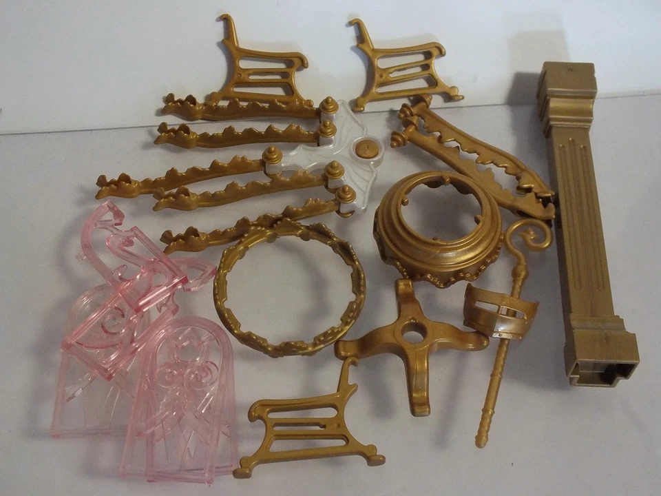 Playmobil Schloss Kleinteile Prinzesinnen Traumschloss Fenster Gold Ersatzteile - Bild 1 von 1