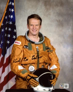 KAROL BOBKO SIGNED 8x10 PHOTO NASA SPACE SHUTTLE ASTRONAUT RARE BECKETT BAS - Picture 1 of 2