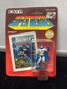 @ DC Comics Super Heroes Batman (1990) Ertl Die-Cast Metal Mini Figure