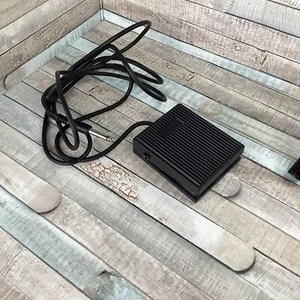 Quiklok pedal for keyboard, Piano Pedal PS 10 PS 15 - Picture 1 of 7