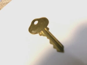 Vintage brass Keil key - Picture 1 of 2