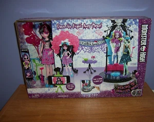 Monster High Dance The Fright Away Playset NIB Draculaura - Picture 1 of 20