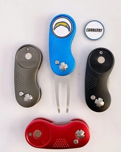 2 Prong Switchblade GOLF DIVOT REPAIR TOOL Blue + Ballmark SAN DIEGO CHARGERS - Picture 1 of 1