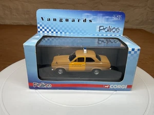 VANGUARDS VA09503 FORD ESCORT MKI WILTSHIRE POLICE (2005) 1.43 MINT - Picture 1 of 5