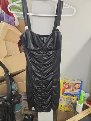 Ladies Dress size 7 Black Love Tease Ruched front + back bodycon lined w bra  - Image 1 of 4