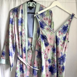 Jones New York Robe And Gown 2 Pc Set-pastel Satin Floral Long-Size Medium - Picture 1 of 11