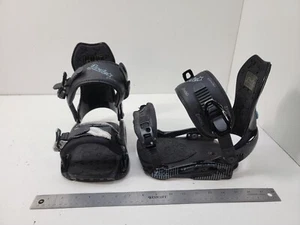 Drake Jade snowboard bindings women NEEDS 1 NEW TOE STRAP - Picture 1 of 18