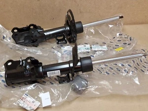 Ford Focus Front Shock Absorber Pair 2018-2024 2403052 2403056 Genuine NEW OEM - Picture 1 of 12