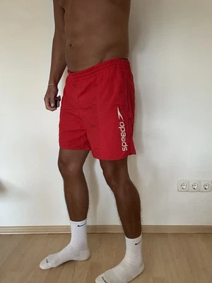 Speedo Badehose Badeshorts Größe M rot weiß Schriftzug Baywatch Schwimmhose - Bild 1 von 4
