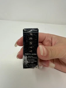 NEU Fenty Beauty Icon matte Lippenstift-Nachfüllung - Kissin 'Kutie 15 - 0,134 Oz. - Bild 1 von 4