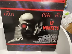 12 Monkeys Laser Disc LETTER BOX LIKE NEW FREE MEDIA US ONLYLOWEST EBAY SEEPIX - Foto 1 di 12