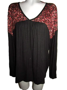 NWT $29.90 MAURICES, Oversize Large-2X, Black/Red/Green Top, 3/4 Slvs, Rayon/Sp - Picture 1 of 12
