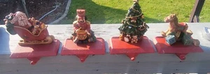 Vintage Lot schwerer Strumpf Mantel Kleiderbügel - Nussknacker, Schaukelpferd Beschreibung lesen - Bild 1 von 8