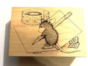 House Mouse FIRMA UNA CARTOLINA (MUZZY) Stampa Rosa Legno Timbro Gomma Nuovo 1998 - Foto 1 di 3