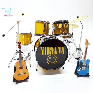 Batería y guitarra Nirvana miniatura - Regalo de recuerdo de banda de rock hecha a mano - Imagen 1 de 3