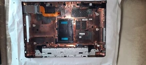 Carcasa inferior Dell Vostro 3560 + cubierta HDD plateada / negra - Imagen 1 de 3