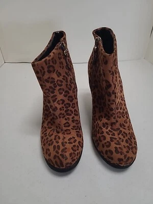 Botines de mujer Rampage piel de leopardo tacón talla 7  Foto 1 de 4