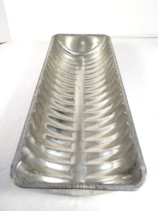 Dr. Oetker Traditional Rehruckenform Germany Bake Pan 12" x 4.75" Metal VTG - Picture 1 of 9