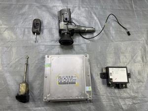 2004-2008 Chrysler Crossfire Manual Engine Computer  Immobilizer Ignition Key - Picture 1 of 18