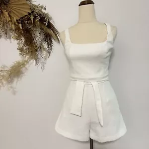 KOOKAI White Oyster Crop Strapless Top And Shorts Set Size 36 2 Piece Outfit - Picture 1 of 9