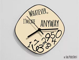 Whatever I'm Late Anyway / Oval Beige - Wanduhr - Bild 1 von 4