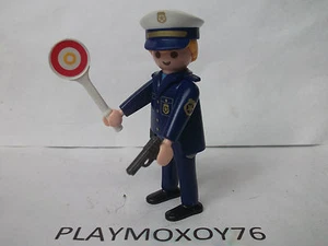 PLAYMOBIL. TIENDA PLAYMOXOY76. SERIE 8 5596 "POLICIA ". - Picture 1 of 1