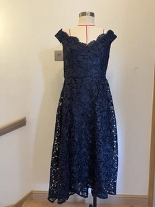 Debut Formal Gown Dress In Navy Blue Flower Lace Embroidery Size 10 - Picture 1 of 9
