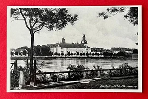 AK KÜSTRIN Neumark um 1930 Schlosskaserne   ( 161124 - Bild 1 von 2