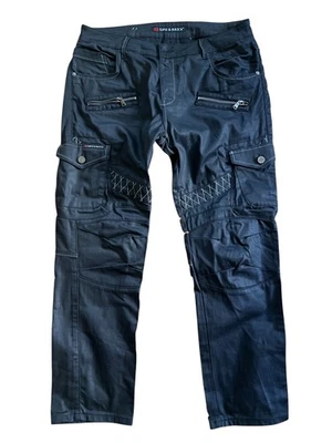 Cipo & Baxx W38 L30 Hombre Negro Carga Vaqueros Foto 1 de 4