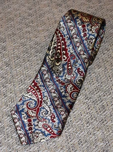Cravatta uomo Sulka New York London Paris tutta seta stampa floreale/paisley - Foto 1 di 5