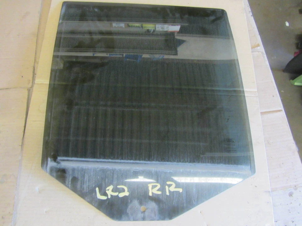 Cristal ventana trasera derecha Land Rover LR2 OEM 08-12 LR012500 G10 Foto 1 de 1