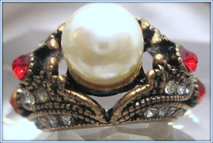 PEARL SIMULATED FLAWLESS ANTIQUE GOLD FILLED LADIES VINTAGE RING SIZE 7 - Picture 1 of 7