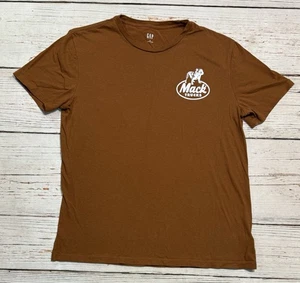 Mack Trucks Oval Logo Brown T-Shirt Men’s Sz M - Picture 1 of 9