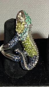 Crystal Silvertone Iguana Ring Sz 7.5 - Picture 1 of 4
