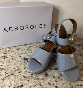 Sandalia plataforma Aerosoles cámara cuarto correa azul polvoriento charol para mujer 8 nueva en caja - Imagen 1 de 17