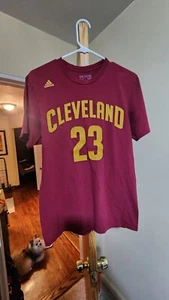 NBA Cleveland Cavaliers LeBron James Player Tee Adidas The Go-To-Tee Size Medium - Picture 1 of 7