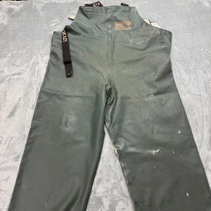 Grundens Hércules Pesca Babero Pantalones Para Hombre Grande Verde PVC Calce Relajado Pescador - Imagen 1 de 12