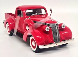 Signature 1/18 Studebaker Coupe Express Pick Up Red '37 Diecast Scale Model Car - Picture 1 of 7