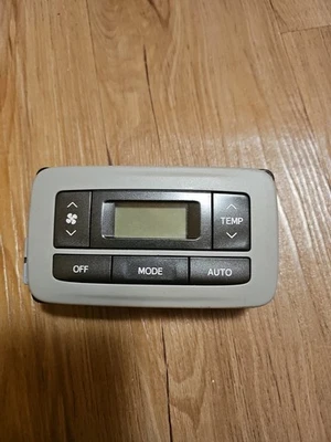 2011 2012 2013 2014 Fits Toyota Sienna AC Rear Climate Control Panel Unit 75D875 - Image 1 of 4