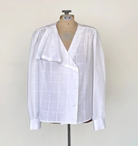 Pierre Cardin Womens Blouse Vintage 70s Designer Blouse Size Small Medium - Picture 1 of 10