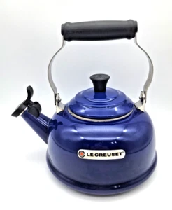 Le Creuset Enameled Steel Cobalt Blue 1.7 Quart Whistling Tea Kettle READ - Picture 1 of 16